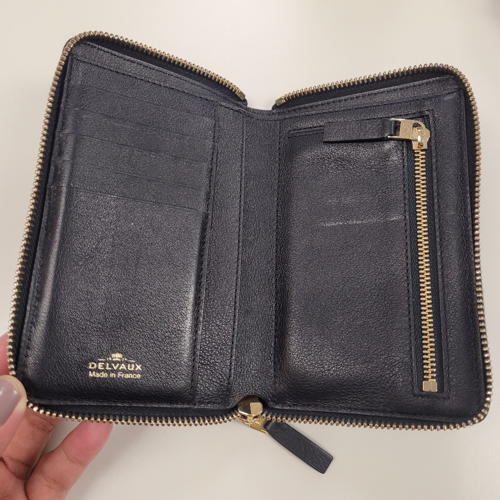 Delvaux Zip Around Wallet - Picture 3 of 6